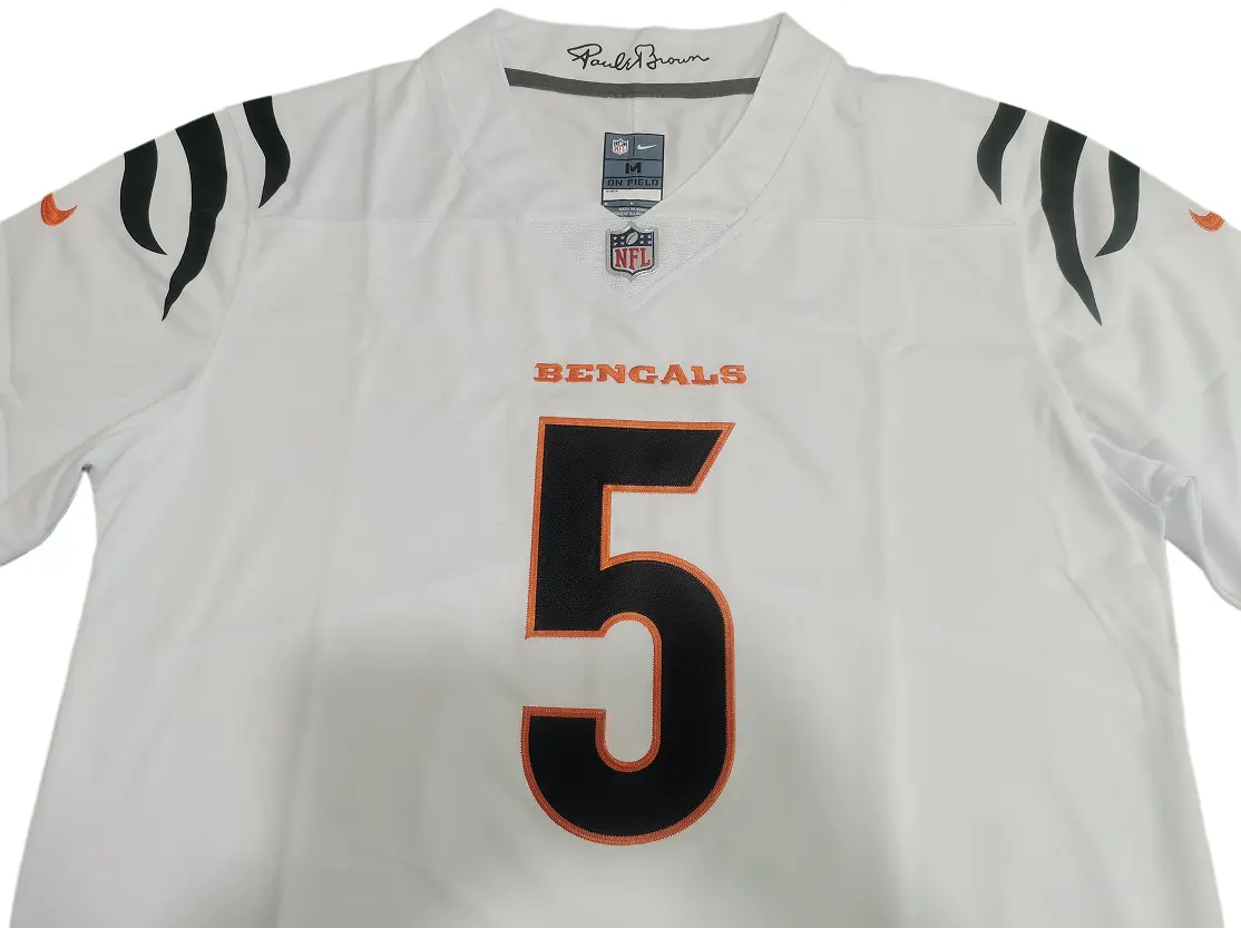 Breathtaking Nike Cincinnati Bengals Tee Higgins White Game Jersey Review Nike Cincinnati Bengals Tee Higgins White Game Jersey Review - V-neck collar detail